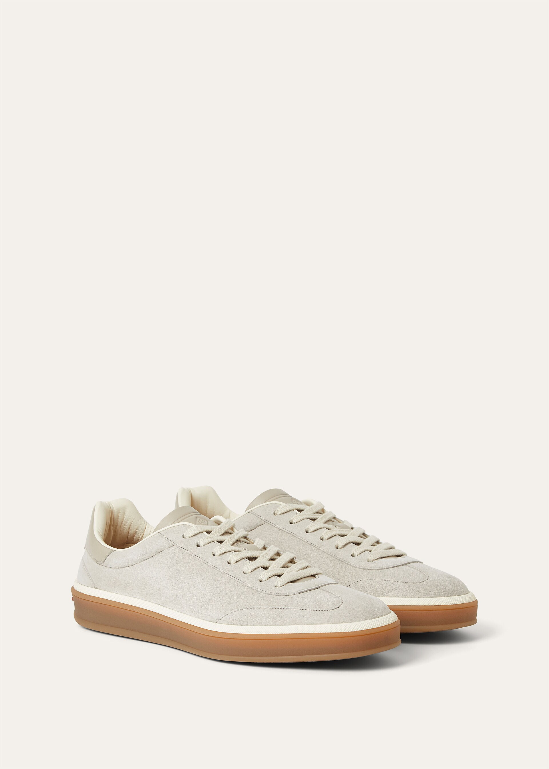 Tennis Walk — white 2